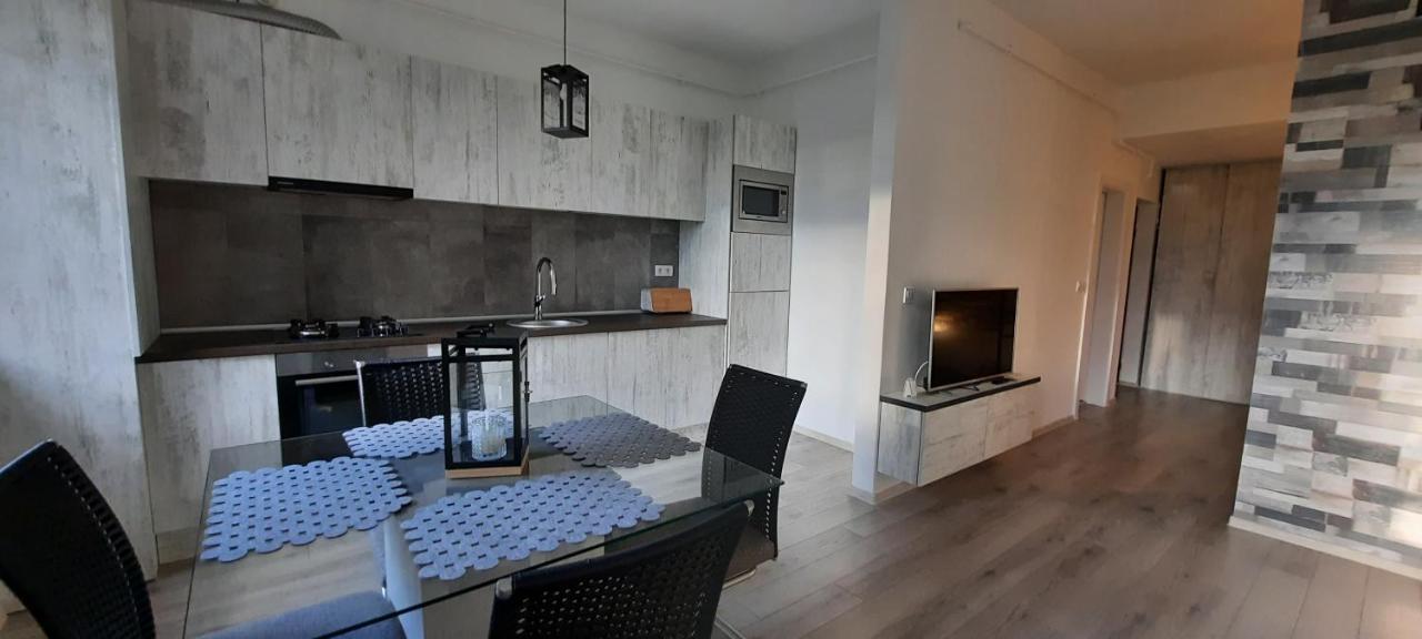 The World Apartament Târgu-Mureş Zewnętrze zdjęcie